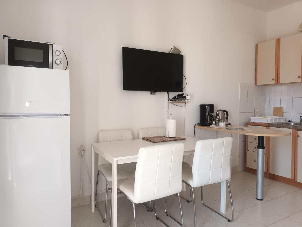 Apartments Verica Pag Town Zewnętrze zdjęcie